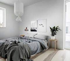 26 Cozy Minimalist Bedroom Ideas On A Budget Bedroom Design Trends Minimalist Bed Bedroom Interior