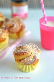 Briochette Au Curd De Rhubarbe Patisseries Gateaux Desserts Recettes Sucrees Recette Dessert Et Briochette