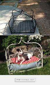 Found This Garden Art At A Sale Thought It Would Make A Perfect Dog Bed Spray Painted And Then Sanded Areas For A Distre Iron Dog Bed Diy Dog Bed Dog