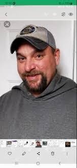 Richard Pickrell's Instagram, Twitter & Facebook