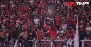Berikut dikongsikan tarikh dan harga tiket malaysia vs thailand kelayakan piala dunia 2022 buat rujukan anda. Laga Timnas Indonesia Vs Thailand Sepi Penonton Omzet Pedagang Turun