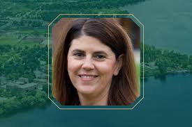 Trisha Hansen's Instagram, Twitter & Facebook