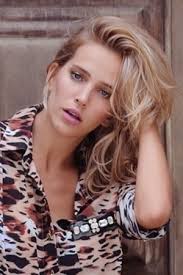 The argentinian actress, 32, was forced to defend her marriage earlier this year after a clip of the feeling good. Luisana Lopilato Movies Age Biography