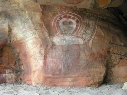 Los Wandjinas Las Misteriosas Pinturas Rupestres De Australia Ancient Aliens Pintura Em Caverna Misterios Antigos