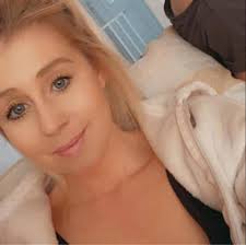 Can someone that's being In the same situation as me please give me some  insight