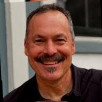 Stephen Piller's Instagram, Twitter & Facebook