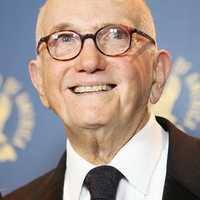 洛城法网第一季- 知乎