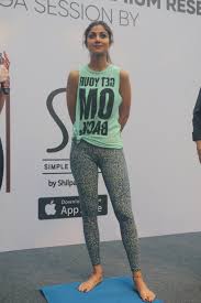 This is programa de yoga shilpa shetty by eles_ban on vimeo, the home for high quality videos and the people who love them. Shilpa Shetty Conducts A Yoga Event At Phoenix Lower Parel On 4th Aug 2019 Shilpa Shetty Bollywood Photos
