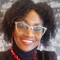 Jane Kearney's Instagram, Twitter & Facebook