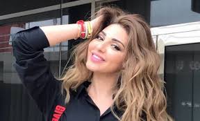 فارس، لارستان، اوز، خیابان ملت، پاساژ افشاری، مرکز کامپیوتر. Ù‡Ù„ ØªØ°ÙƒØ±ÙˆÙ† Ù…ÙŠØ±ÙŠØ§Ù… ÙØ§Ø±Ø³ ÙÙŠ Ø£ÙˆÙ„ ÙÙŠØ¯ÙŠÙˆ ÙƒÙ„ÙŠØ¨ Ù„Ù‡Ø§ Ø´Ø§Ù‡Ø¯ÙˆØ§ ÙƒÙŠÙ ÙƒØ§Ù† Ø´ÙƒÙ„Ù‡Ø§ Ù‡Ù„ ØªØºÙŠØ± ÙƒØ«ÙŠØ±Ø§ Ø§Ù„Ù…Ø¯ÙŠÙ†Ø© Ù†ÙŠÙˆØ²