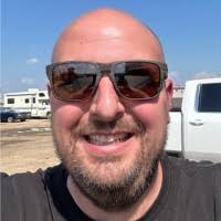 200+ ملفًا شخصيًا يحتوي على “Spracklin”