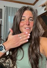 Danielle Billups's Instagram, Twitter & Facebook