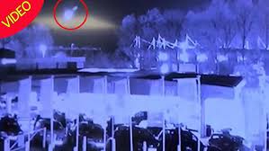 The leicester city crash pilot has been hailed a hero for steering the doomed helicopter away from the still busy football stadium. Leicester Helicopter Crash Live As Devastated Players Pay Tribute To Vichai Srivaddhanaprabha Inside Stadium Mirror Online
