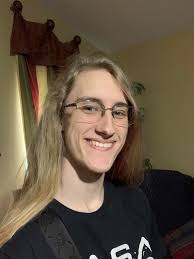 Hello group! I am an alumni of the 1832 season. My name is Sean Ingraham. I  was very overweight 240+ and lost 80lbs in the 4 weeks. I played Mortimer  Brewster in