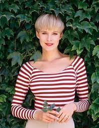 Hairxstatic Crops Pixies Gallery 5 Of 9 Short Hair Styles Holiday Hairstyles Chic Short Hair