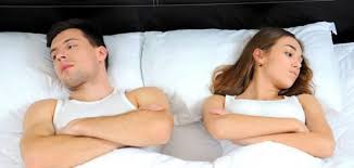 الموميان وي طلق عليه البعض السيلاجيت أو الشلاجيت أو المومياء وهو مادة سوداء تنبع Ehlers Danlos Syndrome Relationship Insecurity Couples Therapy Exercises