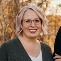 20+ "Ingrid Decker" profiles