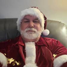 Am from NYC American 🇺🇲 I need a wife from any country. And I could  travel to meet her. I hate lies Send me a DM or send me a friend request