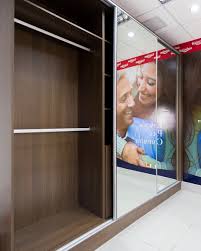 Check spelling or type a new query. Tu Cocina Panama A Twitteren Closet Con Puerta Corrediza En Las Puertas Se Han Colocado Espejos Para Darle Un Toque Especial Y Valor Agregado A Esta Solucion De Espacio Realizamos Proyectos Personalizados