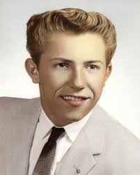 Darlene Leary's Instagram, Twitter & Facebook