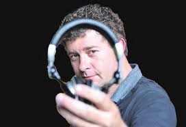 Jolige Sinterklaasintocht mede door Zwarte Pieten