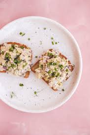 Easy Vegan "Tuna" Salad Recipe (with Artichokes!) | Veggiekins Blog