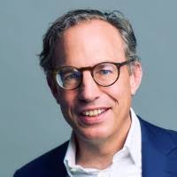 800+ profils pour “Steffani”