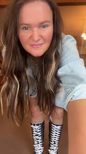 Hi, the only point to this video is i have knee high converse and i feel 14  again. That is all💚 #kneehighconverse #converseoutfit #altmomsoftiktok  #altmom #momoutfits #momoutfit