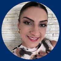 Caroline Ruiz's Instagram, Twitter & Facebook