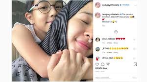 Do come to me for advise because you will need loads of them. Engku Emran Unfollow Laudya Cynthia Bella Masih Simpan Foto Putrinya