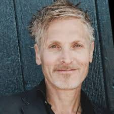 Lawrence Mitchell's Instagram, Twitter & Facebook