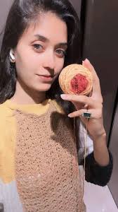 Hie all! I'm Kay & my handle is @kwirksbykay I am a Self taught Crocheter &  I also do Macrame. I learnt to Crochet about a decade ago & made a Harry