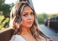 Kara Beebe's Instagram, Twitter & Facebook