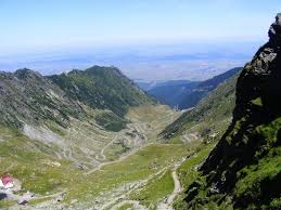 Notiuni generale pe aproximativ 11 % din suprafata terrei, temperatura aerului este mult prea scazuta pentru geografie. Circ Glaciar Mapio Net