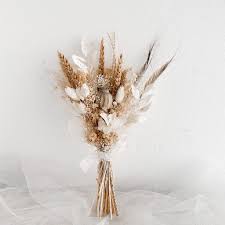 Dried flowers and grasses such as pampas grass, bunny tails, and preserved eucalyptus are enjoyed throughout the year. Pretty And Practical 20 Small Wedding Bouquets That You Ll Love