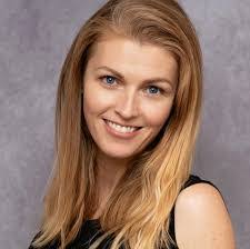 Susan Milner's Instagram, Twitter & Facebook