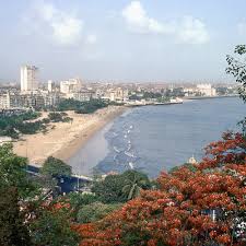 Marine Drive In Mumbai ...