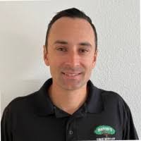 Darren Diaz's Instagram, Twitter & Facebook