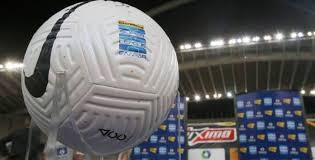 Στο πρώτο ημίχρονο δεν χρειάστηκε να επέμβει ιδιαίτερα, αλλά έδειξε να βρίσκεται σε ετοιμότητα. Tzolhs Zibkobits Sasa Kai Gkama Gia To Brabeio Toy Mvp Toy Prwta8lhmatos Sfina Gr