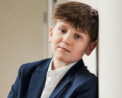 To See or Not to See: What's My Name Again?