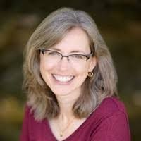 Deborah Malinowski's Instagram, Twitter & Facebook