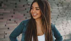 (astronomy) genitive form of caelum used when naming stars, such as α caeli. Uta Signs Mexican Youtube Megastar Olalla Caeli Lopez Tubefilter