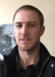 Andrew Renshaw's Instagram, Twitter & Facebook