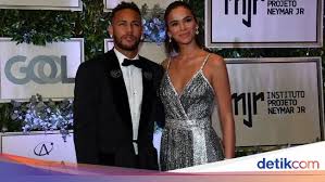 La actriz y modelo brasileña precisó que fotos: Neymar Kini Jomlo Usai Putus Lagi Dengan Bruna Marquezine