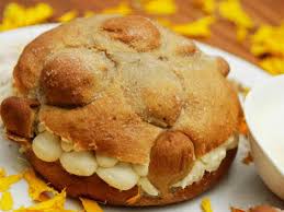 Ya Viene El Festival Del Pan De Muerto En Huerto Roma Verde Donde Ir Tu Guia De La Ciudad De Mexico Que Hacer Hoy Pan De Muerto Tipos De Pan