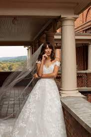 See more ideas about lazaro bridal, bridal, bride. Bridal Gowns And Wedding Dresses By Jlm Couture Style 32100 Vienna