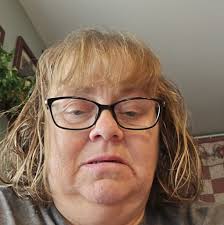 What glue holds best for wine cork crafts?