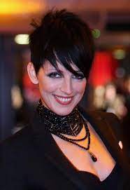 Schnitt Nach Vorn Frisuren Die Junger Machen Kurzhaarfrisuren Nena Frisur Schnell Lange Haare