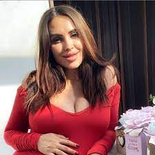 Reactie emotionanta de ziua oanei! Roxana Blagu A NÄƒscut Vedeta A Adus Pe Lume Un BÄƒieÈ›el Tacataca Ro
