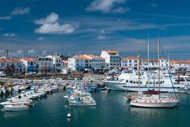 Direction L Ile D Yeu Pour Vos Vacances Vendee Tourisme Ile Yeu Vendee Tourisme Ile